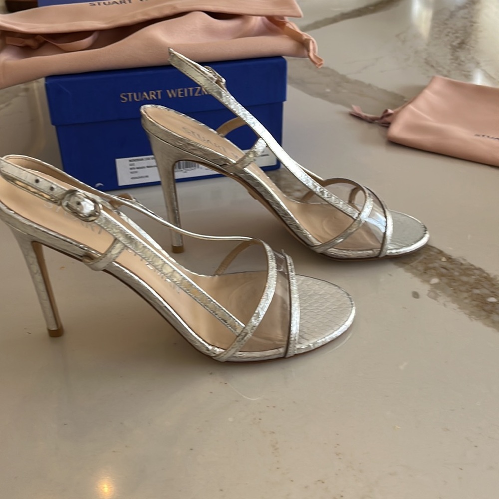 Stuart Weitzman 7.5 Silver Mondrian Sandal
